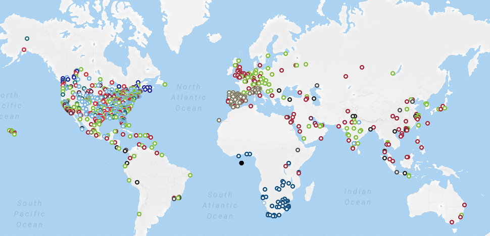 Map showing roughly 8,000 Marriott hotel locations across 6 continents